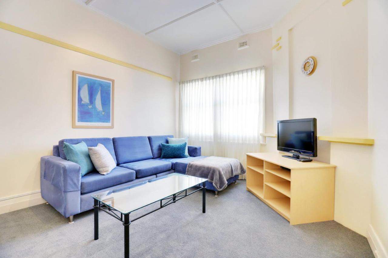 Bayview Apartments Glenelg Adelaide Exterior photo